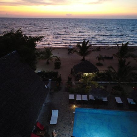 Le Moya Beach Nosy-Be Bagian luar foto
