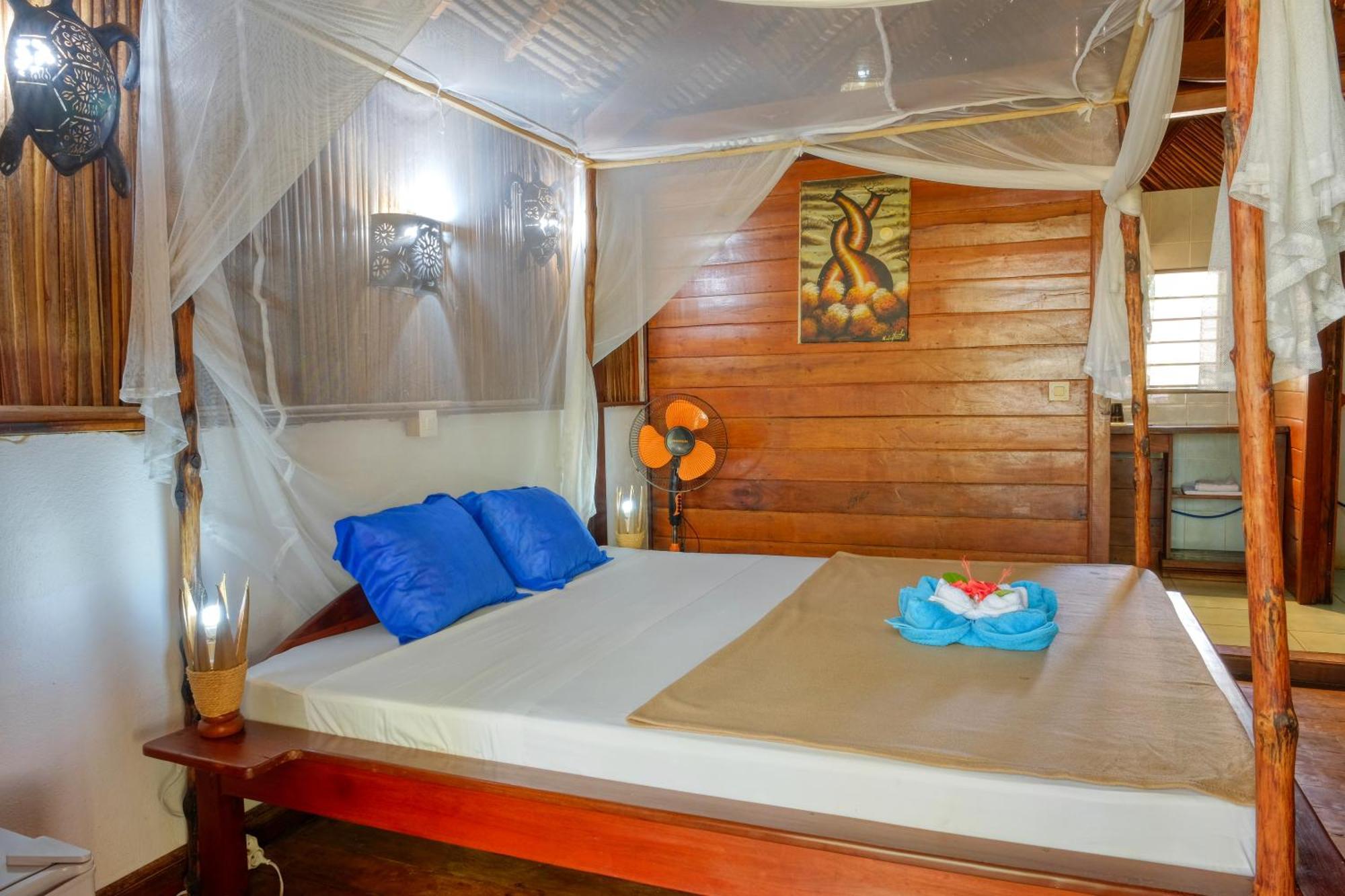 Le Moya Beach Nosy-Be Bagian luar foto