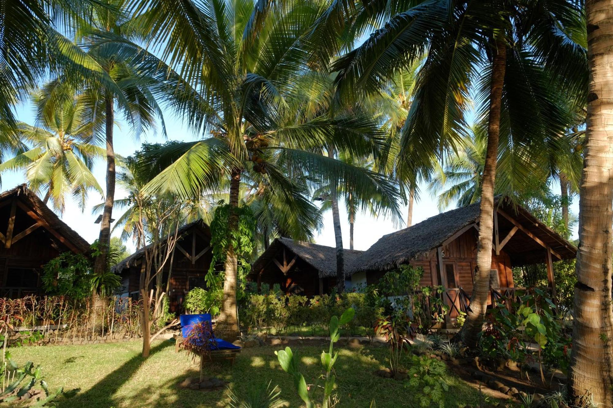 Le Moya Beach Nosy-Be Bagian luar foto