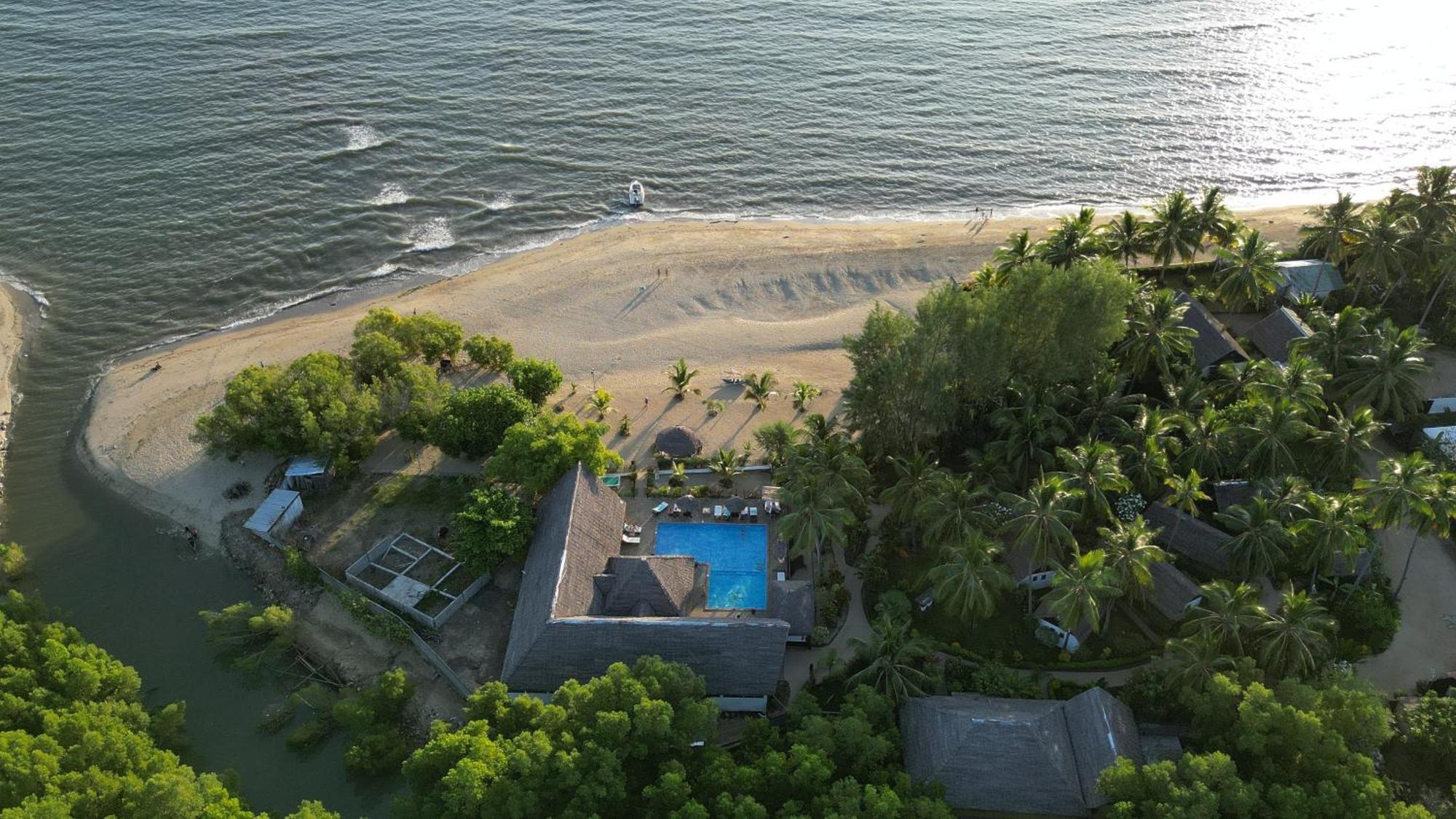 Le Moya Beach Nosy-Be Bagian luar foto